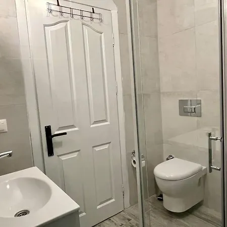 Port Side House Апартаменты
